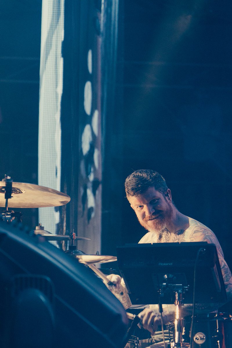 falloutboy's tweet image. caught some waves at @Hangoutfest 🌊🌊

📸 @ElliottIngham