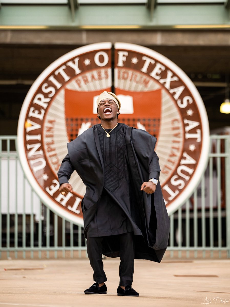 calimadeayo's tweet photo. “Never forget where you’re from. It’s only going to make you happier to see how far you’ve come.”

August 20th, 2018 I left my whole family in Nigeria and moved to Texas where I knew no one. 

May 20th, 2022 I walked across that stage very proud of the journey I had.

#TexasEx 🎓 https://t.co/Gep0hoWheB