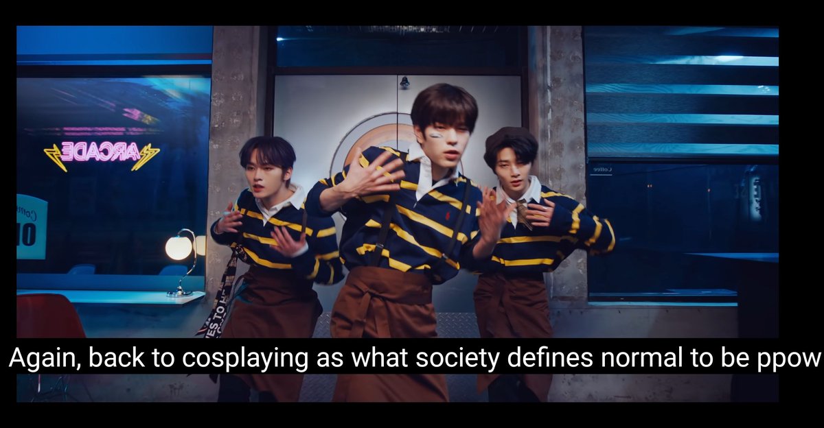 2. MANIAC↬ song that shows maniac image of skz to the world, side that doesn't match the ordinary and simple way of life set by the world└ more mature atmosphere together with condensed energy to show new side of SKZ, breaking the normal in SKZ