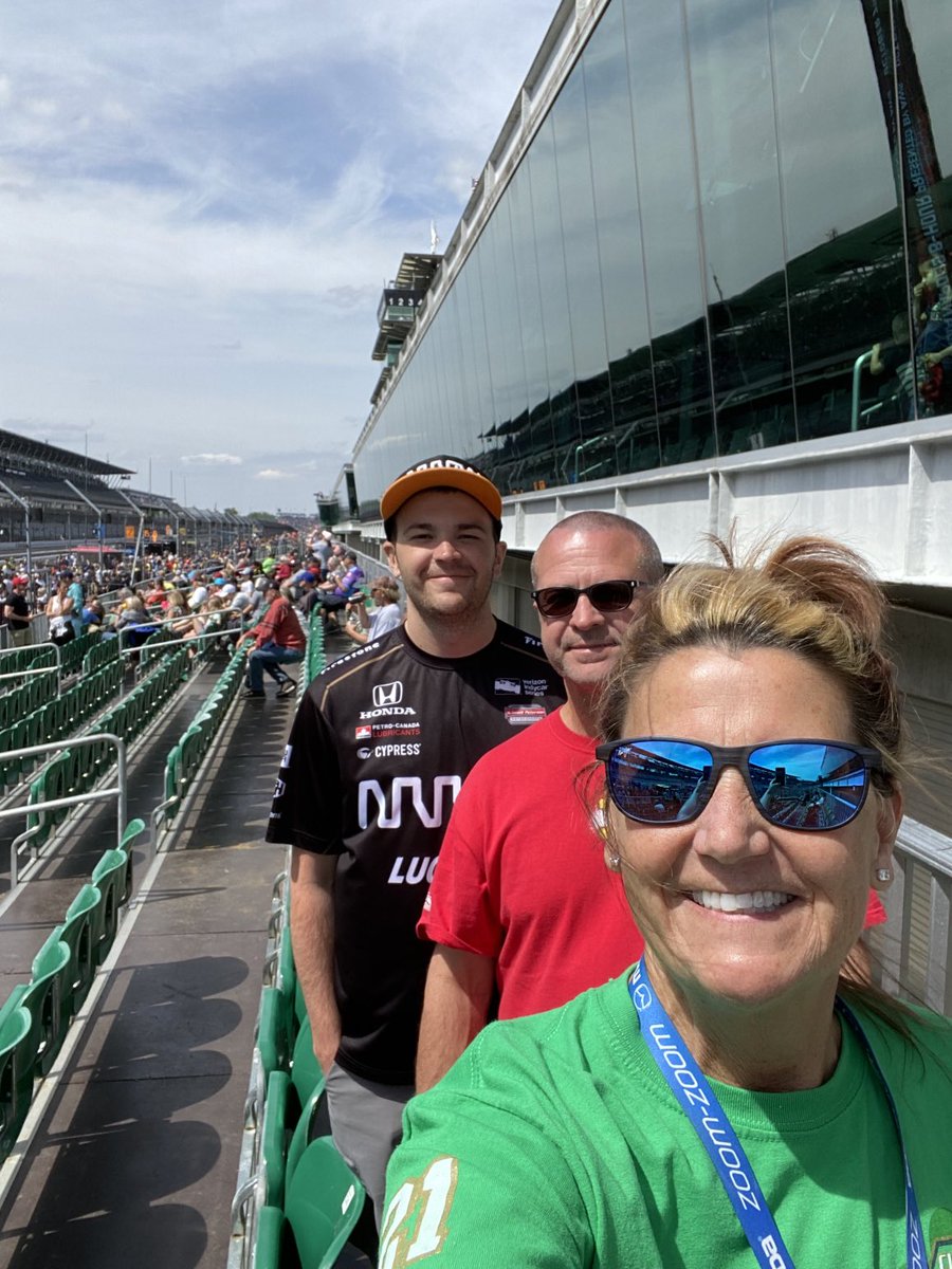 EwaldGeorgeann's tweet photo. FAST 12 then  FASTEST 6 for P1!! We are here for all of it! #IMS #Indy500 https://t.co/nuJ16CZIyh