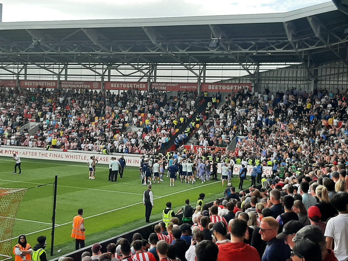 bernardwalsh3's tweet photo. Marvellous........Not felt this happy since Wilko won the league. #mot #ALAW https://t.co/sSKPalVKn1