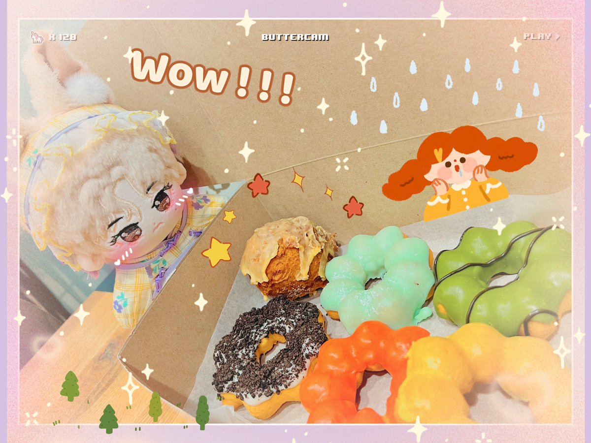 Bangtan_Chuu's tweet photo. Got some Mochi donuts and someone actually recognized him as V from BTS sksksk 😆 https://t.co/PmPEd8qgnA
