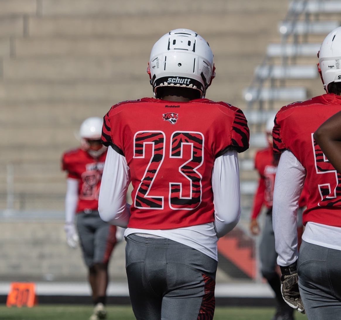 danny11907's tweet photo. Spring over, summer time grind time 💯going into #Sophomore year https://t.co/0H7biU9b32