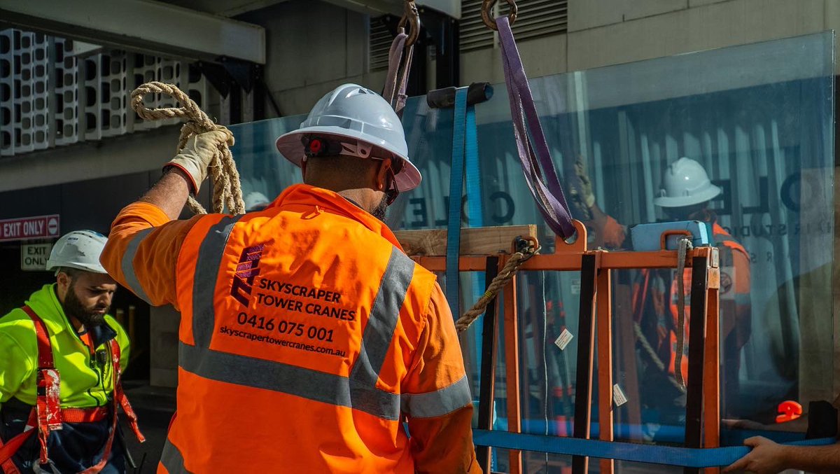 towercranes_'s tweet photo. Glass panel installation for our valued client @smlxlprojects
Great work by the site team and Skyscraper Tower Cranes team on carrying out the successful task. 

#SkyscraperTowerCranes
#Sydney
#Australia
#Construction
#Building 
#Cranes
#CraneCrew
#HeavyEquipment
#Machine 
#Glass https://t.co/FgzIguY29x