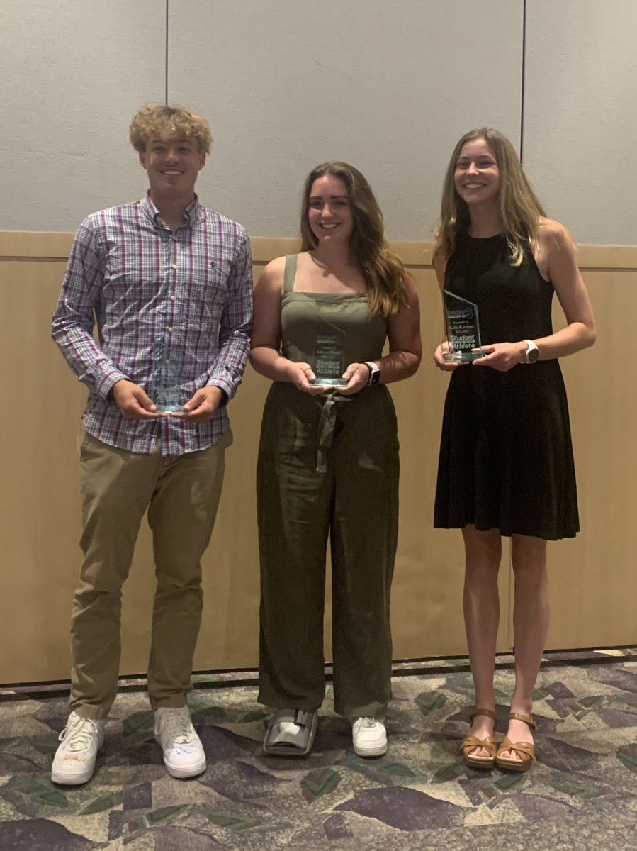 mayawaid's tweet photo. Honored to receive recognition alongside @bert_evan and Kate Kirwan at the WHSV Pepsi-Cola Student Athlete of the Week award banquet this evening. @HHS_BlueStreaks https://t.co/3g5bMEjRLz