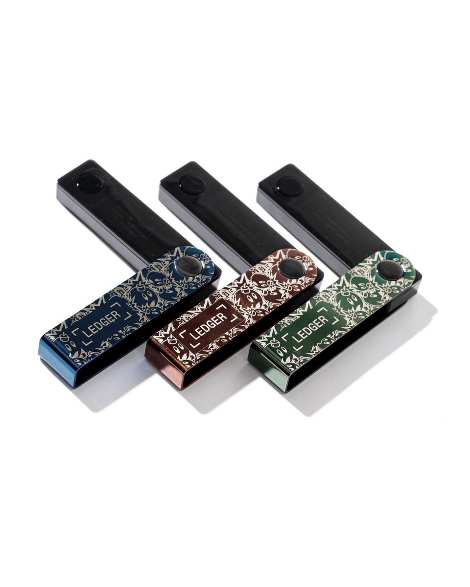 💣 <a href="/thehundreds/">The Hundreds</a> / <a href="/AdamBombSquad/">Adam Bomb Squad</a> x <a href="/Ledger/">Ledger</a> 🔥

🔐 Special collab edition #Ledger Nano X
🔐 Red, Blue + Green gifted to sticker holders
🔐 Official drop coming Summer 2022!

<a href="/bobbyhundreds/">bobbyhundreds</a> <a href="/BenHundreds/">Ben Hundreds</a> #NFT #web3 #cryptocurrency