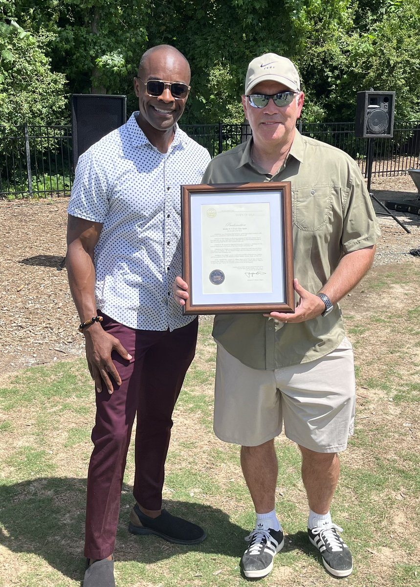 MattWight tweet media