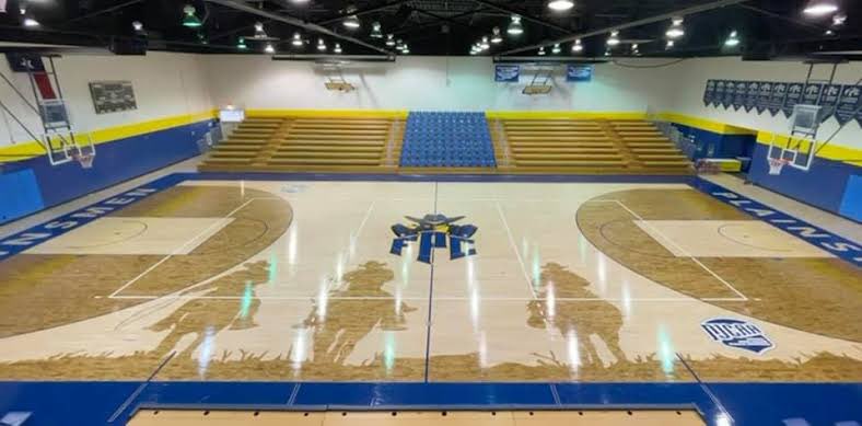 swansonnn's tweet photo. Blessed to receive an offer from Frank Phillips college! #goplainsmen https://t.co/Sh4CLJqwvA