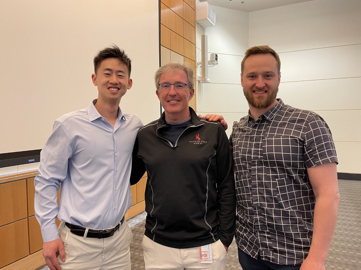danielzhang_1's tweet image. What an amazing past couple days at the Jacks Lab 30th Reunion! So honored to call @LabJacks my second home and excited to see what the Jacks Lab dynasty accomplishes next. Also peep my incredible mentors in @PeterMKWestcott and Tyler Jacks