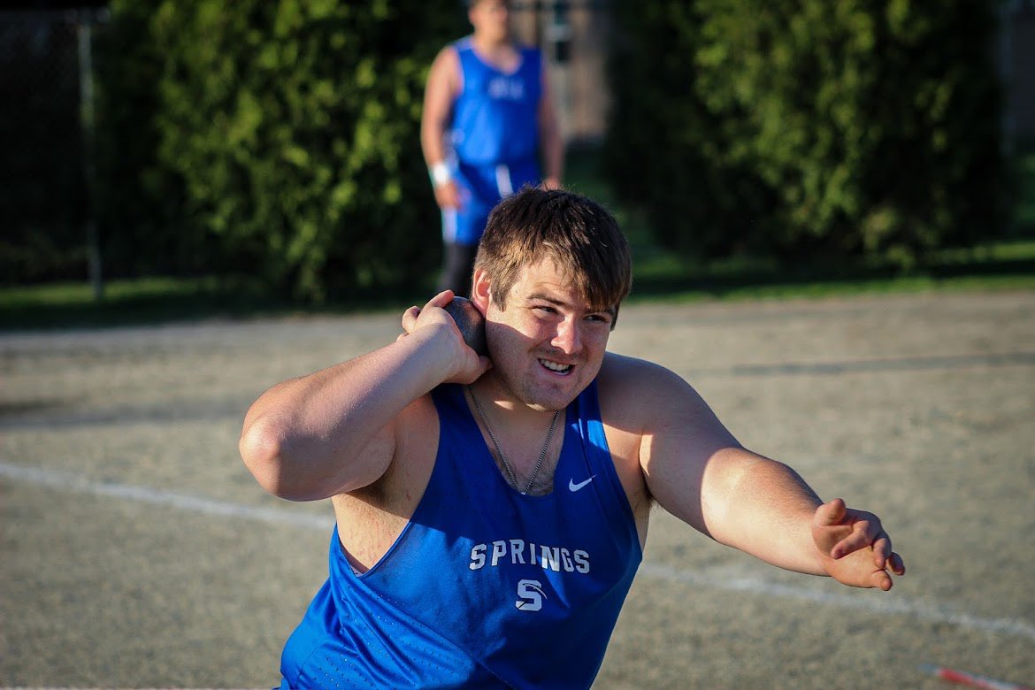 #roadtostate starts tomorrow!

<a href="/ledgers_track/">Ledgers Track</a> will travel to <a href="/CedarGroveHS/">Cedar Grove HS</a> for <a href="/wiaawi/">WIAA</a> regional meet. 
Top 4 will move on to sectionals. 

#ledgespeed