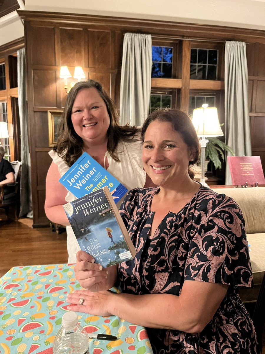_Holly_Friedman's tweet photo. Super excited to meet @jenniferweiner tonight and have her sign The Littlest Bigfoot for a lucky @SomersetDragon. She said in her talk tonight that representation matters and I could not agree more. Thank you Jennifer for making me one happy teacher. #almostsummer https://t.co/YWGPudieZy