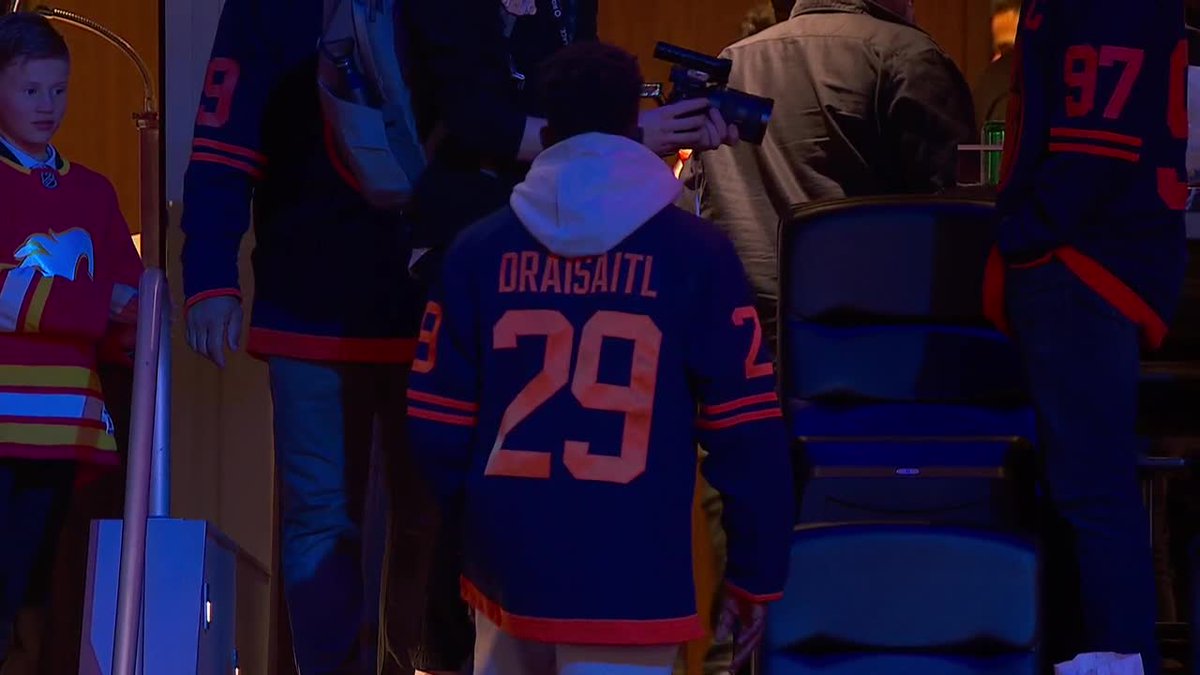Sportsnet's tweet photo. PHONZY ❌ LEON

#StanleyCup | #LetsGoOilers | #CANMNT https://t.co/bCesd6V987