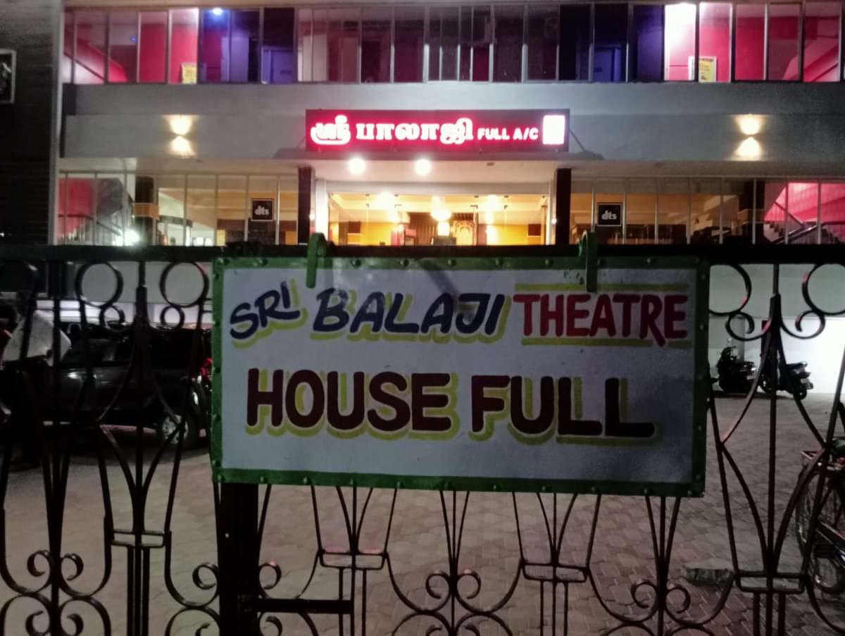 BalajiCinemas's tweet photo. Yesterday all shows gone Housefull. #Don doing supremacy in Boxoffice.
Vera mari vera mari ...
@SKProdOffl @LycaProductions
#DoninSriBalajiCinemas https://t.co/537R1JA7l8