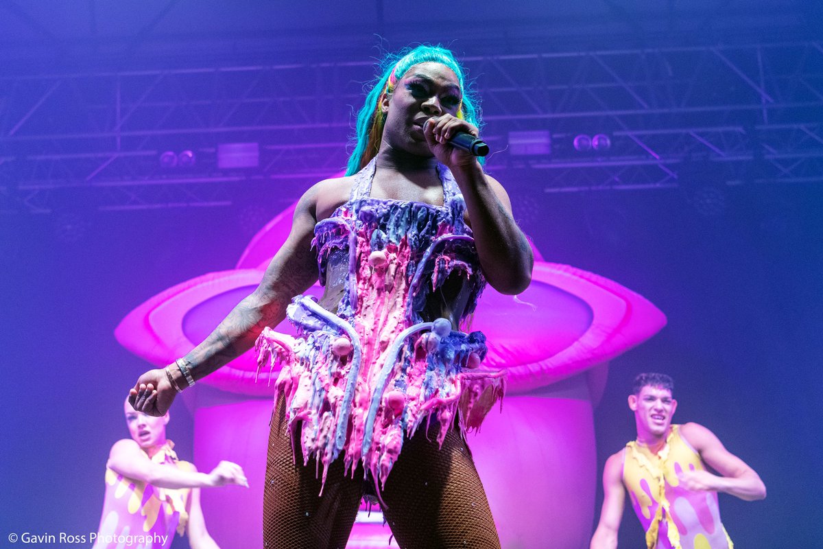 GavinRossPhoto's tweet photo. A preview of what’s to come with the photos and review of this evenings Todrick Hall show in Glasgow as part of the Femuline tour. Photographed exclusively for PCN Magazine #TodrickHall #pcnmagazine #photography #livemusic @patchchordnews https://t.co/eczTnd38qI