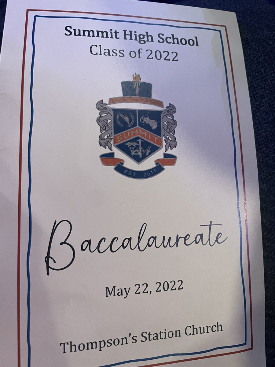 wcsSHS's tweet photo. A sweet baccalaureate service today for the class of 2022! @SummitSquad 🧡💙 https://t.co/jsIAQUISHQ