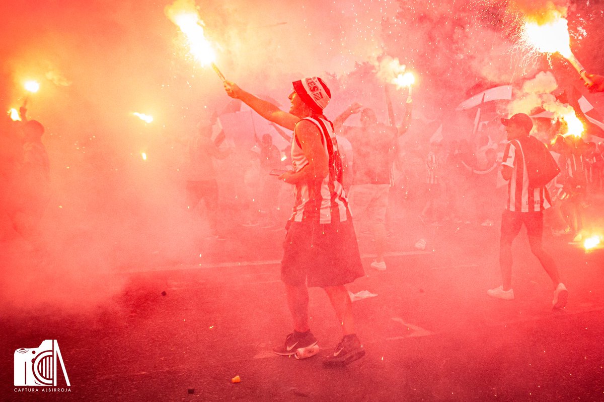 capturalbirroja's tweet photo. Que ganas de otra previa en UNO 😍🇦🇹 https://t.co/yvocFf32eI