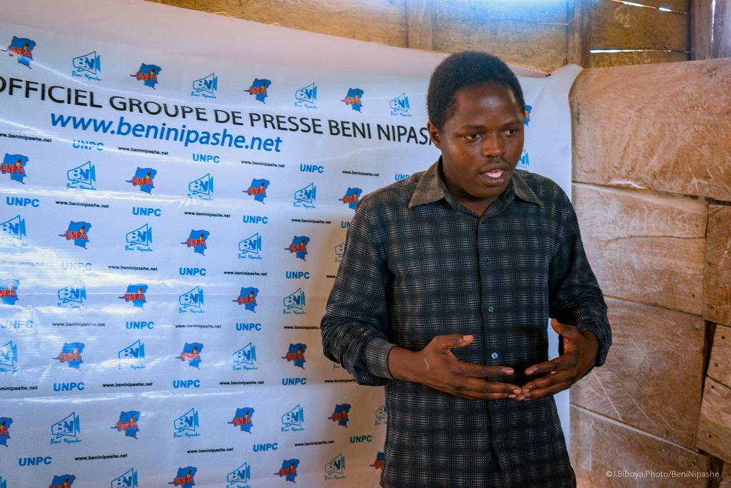 BeniNipashe's tweet photo. #RDC: L'équipe de @BeniNipashe était à #Cantine ce dim 22 Mai +-70 km d #Beni dans une formation sur le journalisme numérique.Le territoire de #Beni étant oublié, nous allons continuer dans les milieux reculés pr pérennisé le #numerque @Internews_RDC @jedkinshasa @AmbSuisseRDC https://t.co/4mqp4QClD9