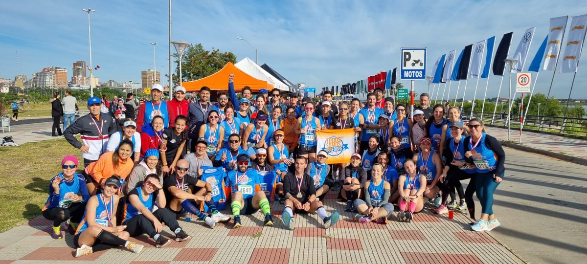 vivirivarola's tweet photo. Hablame de familia runner 💗🤩 #TSCclub FINISHERS ENTEROS Y FELICES #BRAZOSARRIBA https://t.co/vBXhR2Gm7a
