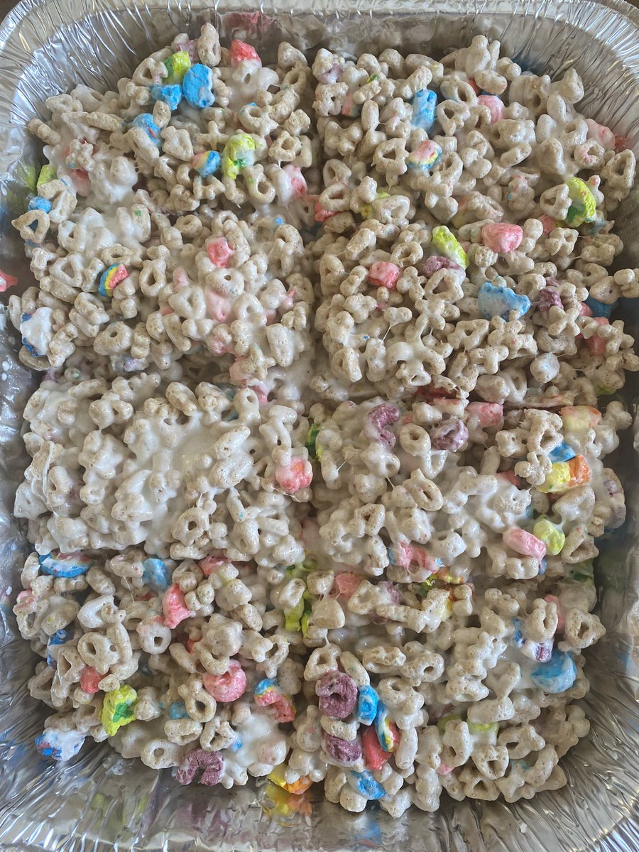sinfinitism's tweet photo. 100! and 200 mg cereal bar edibles still available 

- lucky charms
- fruity pebbles
-reeses puffs
- oreo os
- trix

us shipping and nyc delivery dm me serious inquiries only do not dm me if u not money ready an ain copped before seriously yall niggas annoying https://t.co/0A32IxTZof