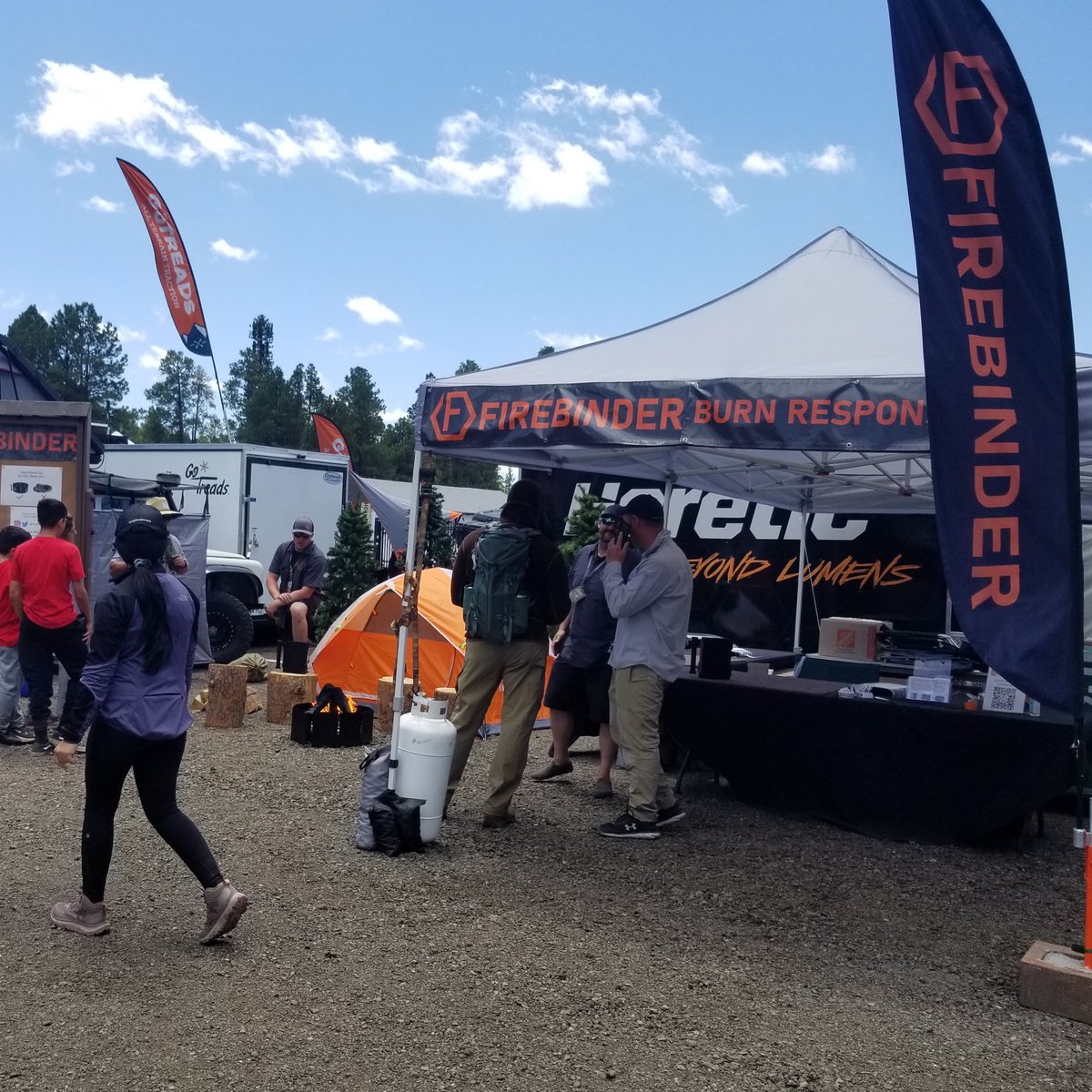 FireBinderUSA's tweet photo. That’s (almost) a wrap at #OverlandExpo West 2022. Use those last few minutes to stop by booth C4 and see what all the #FireBinder fuss is about! 

Plus, grab yourself a free koozie to take home 🤙

#camping #overlanding https://t.co/xsNAfnTpH1