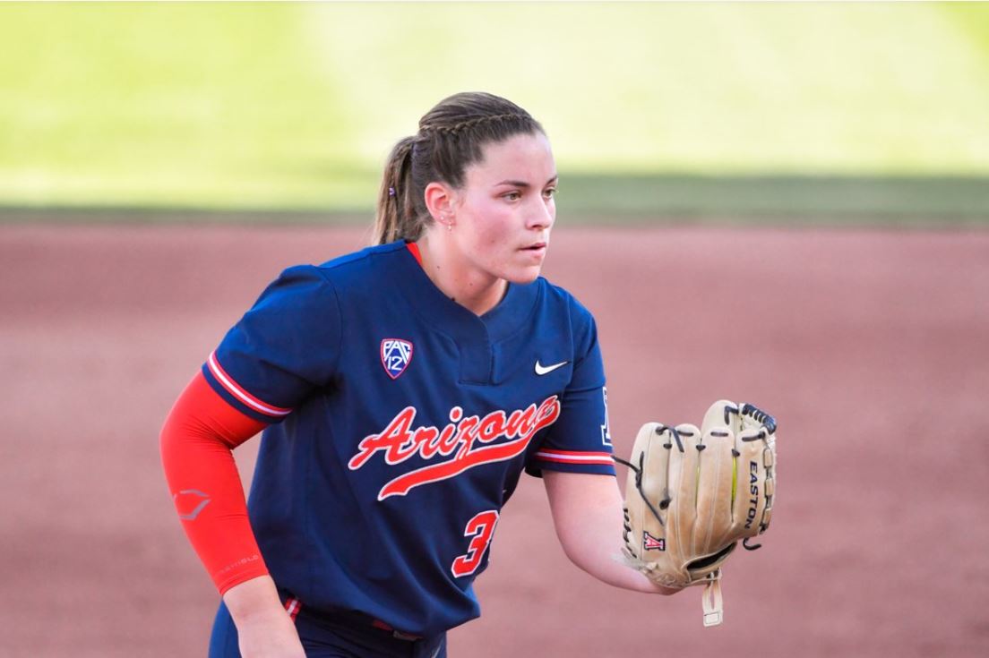 DavidKelly1290's tweet photo. NUMBERS: #DevynNetz has shutout #MissouriTigers through 4.
IP: 4
H: 2
R: 0
BB: 2
K: 2
#BearDownArizona
Photo:
@UArizonaPix https://t.co/7Ux55WCZdW
