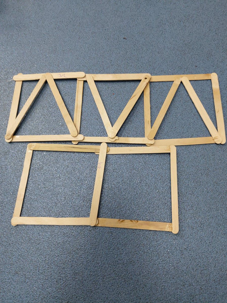 LutonOakwood's tweet photo. Year 3 have made some super bridge structures in their design and technology lessons this week! Can you name this type of bridge? 🌁 #designandtechnologyteacher #design #bridges https://t.co/ikJfNQDXhW