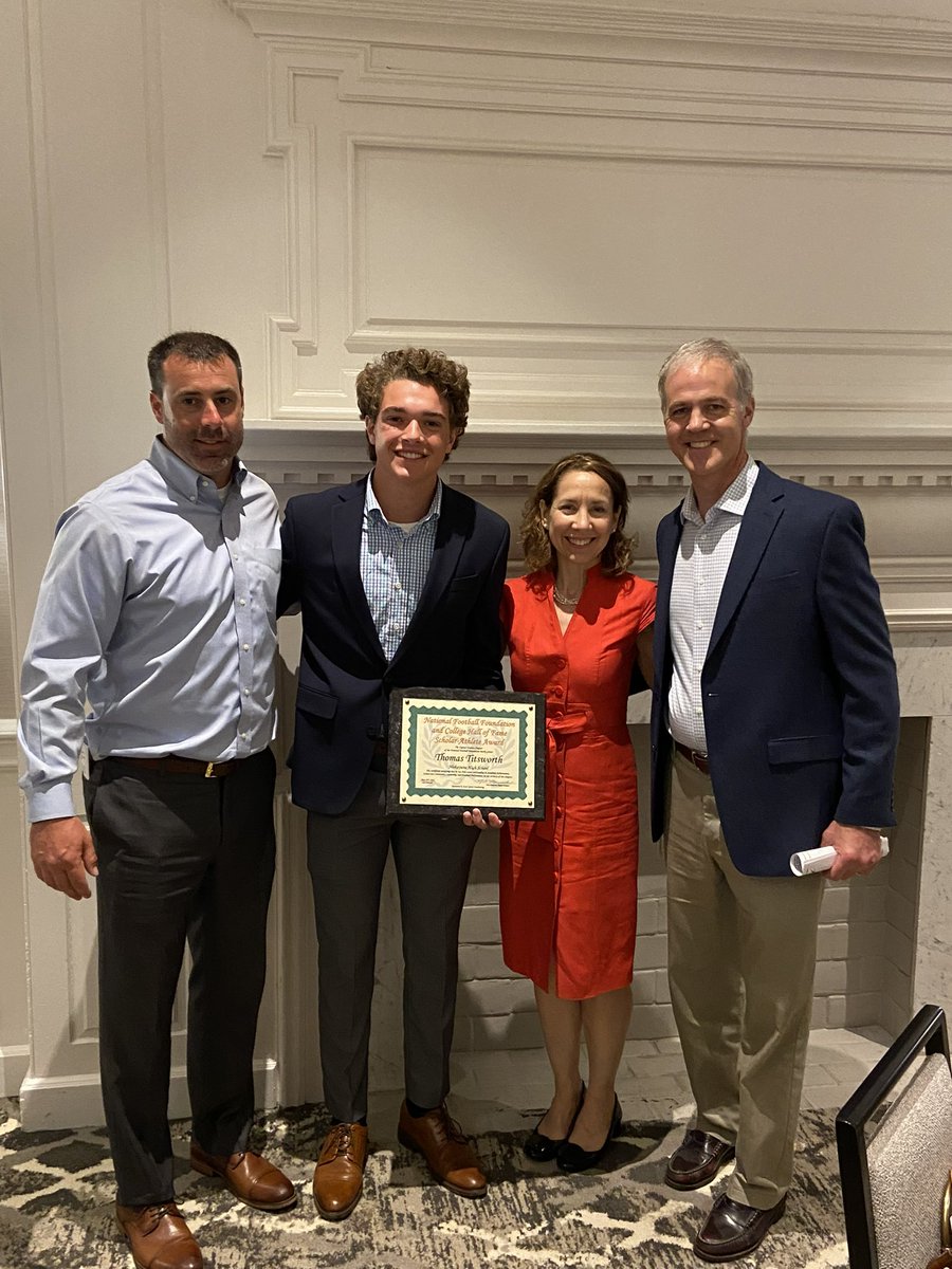 Congrats to NFF scholar athlete nominee <a href="/TTitsworth/">Tommy Titsworth</a>