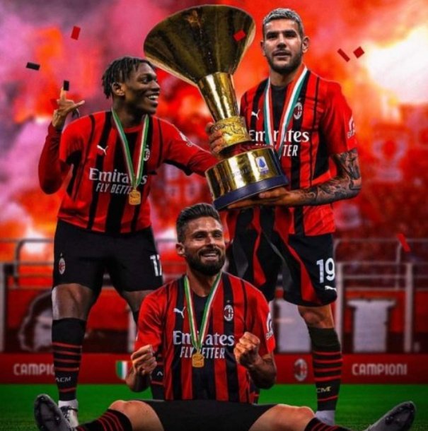 Mamaurwagasabo1's tweet photo. Nyuma y'imyaka irenga 10 ntabikombe itwara Kandi yari  ifite amazina y'abakinnyi bakomeye barimo na #Ibramovic, #Olivier Giroud.etc, ikipe ya #ACMilan niyo yegukanye  igikombe cyo muri shampiyona y'Abataliyani #Serie A @ScoviaMutesi
 @TityKayishema
@rigogaruth 
@UWAYODivin https://t.co/zWNIjCY2cQ