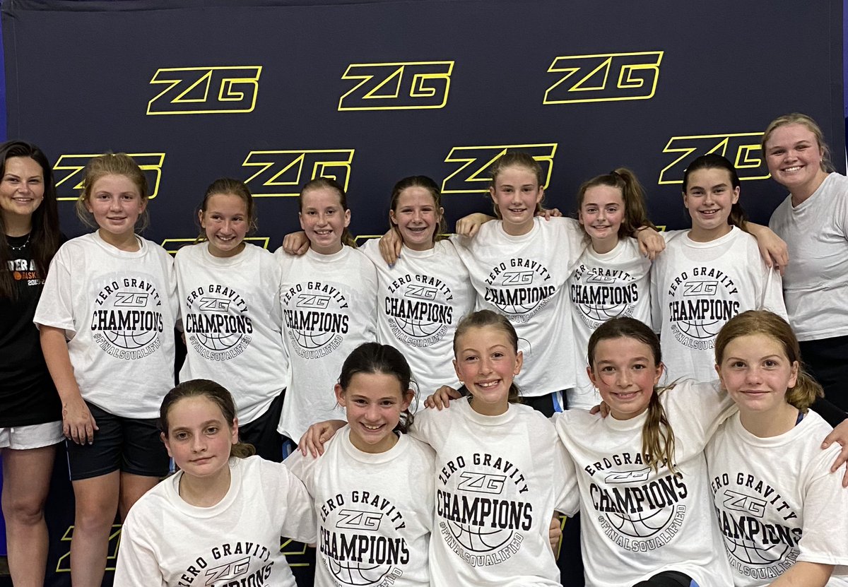 zg_newengland's tweet photo. @MAHuskies 
Ozone 
@MassEliteHoop 
@NSSABASKETBALL https://t.co/hwU3q3nh42