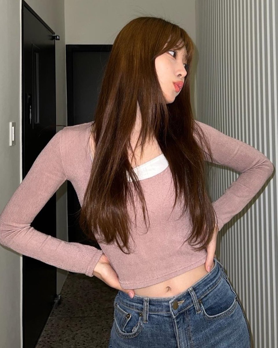 ⠀
                 
                restarting, not new to rp
                like and rt to be moots 
                 
 ⠀