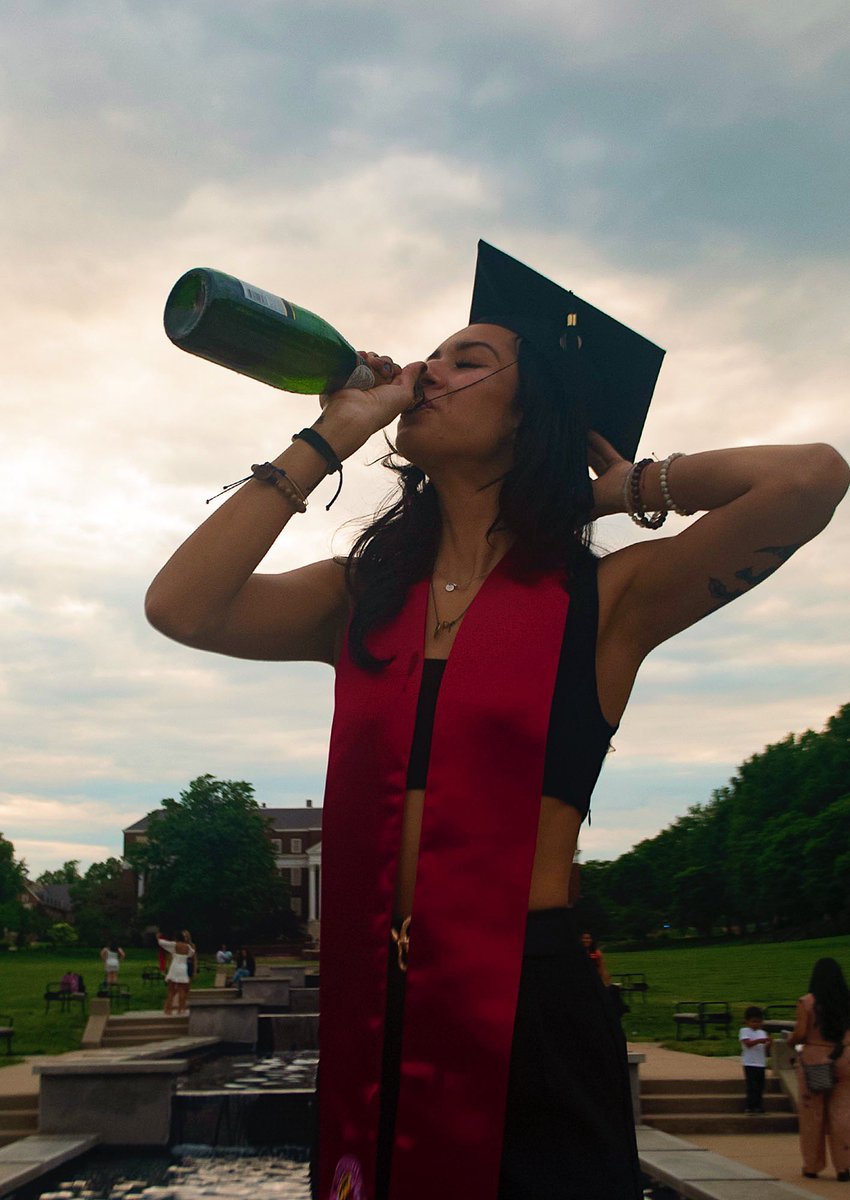 paulinavduque's tweet photo. after 3 years at Maryland, i cant believe I finally graduated with a degree in Journalism and a concentration in film!! thank you for all you've taught me, cant wait to see what's next. https://t.co/PAHRGAGkDR
