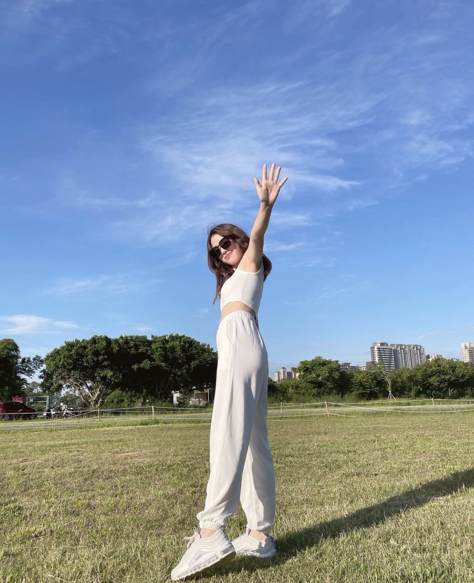 zi_tin_'s tweet photo. 好想要大一點ㄛ 
好喜歡被撞屁股
#三性 #偽娘 https://t.co/qnwlJHxeJx
