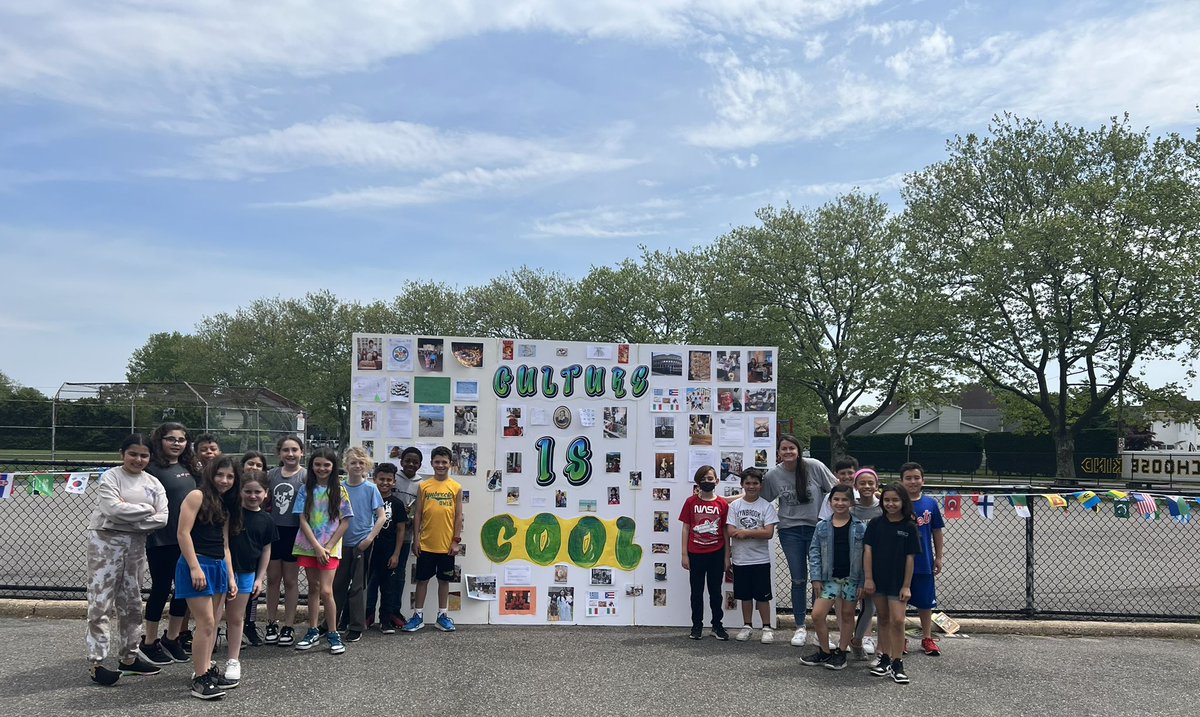 MrsJessicaRyan's tweet image. The Diversity Committee presents… Waverly Park’s first CULTURAL FAIR! #cultureiscool @No_Hate13 @WaverlyParkElem @Newsday @LynbrookSupt @LynERHerald