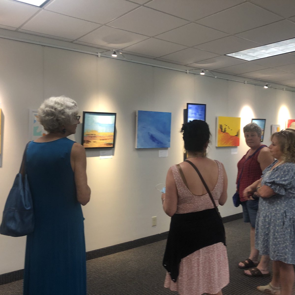 EkdGallery's tweet photo. 🌞 we are so grateful to all our friends and for an especially warm Sunday as we celebrated our first in-person exhibition today since launching EKD in September 2020. 

#art #artgallery https://t.co/Hbm9uaysEn