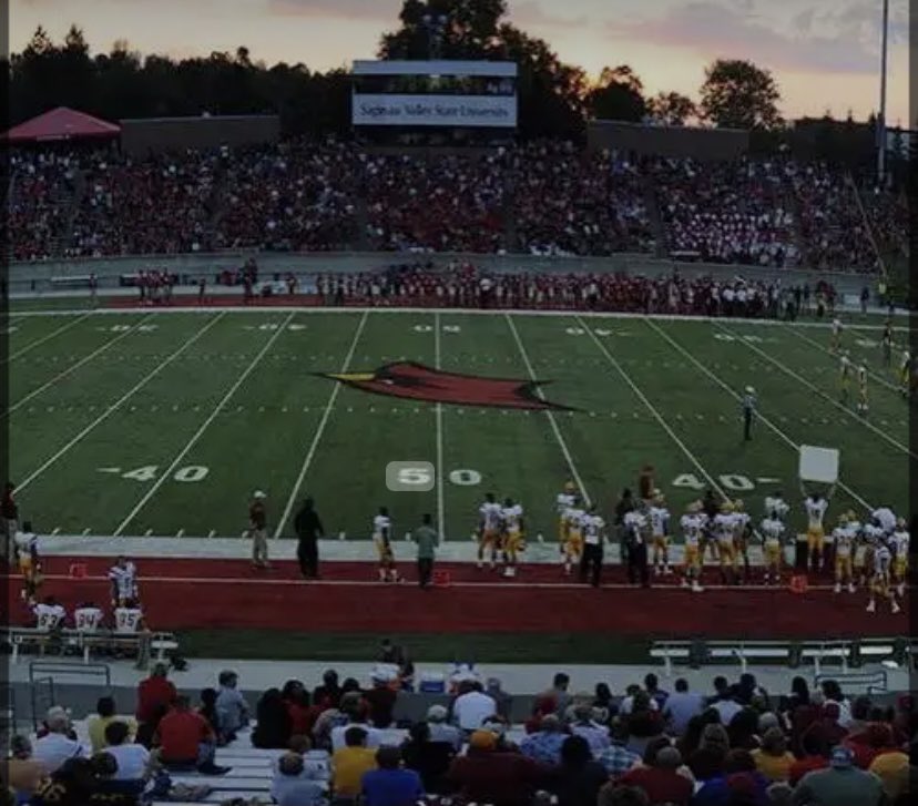 ZarekZelinski's tweet photo. After a great camp excited to announce an offer from @svsu_football  thank you coach @McKeownDB @rbrady1313 and the rest of the coaching staff!!

@WKFootball1 @ChiesaBob @AllenTrieu @TheD_Zone https://t.co/Gj5GTzjbCY