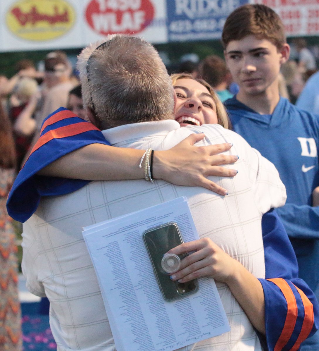 lafollettepress's tweet photo. Even more photos from Campbell County High School graduation on Saturday night! Again, look for some graduation photos in Thursday's Press. @corabrowningg @CampbellCoOBC @jill35976633 https://t.co/fqTbg9wiSG