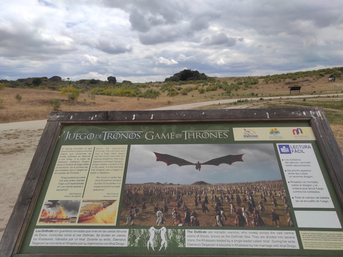 Hoy hemos estado conociendo otro de los rincones de España en Juego de Tronos. 
ESPECTACULAR Los Barruecos, en Malpartida de Cáceres