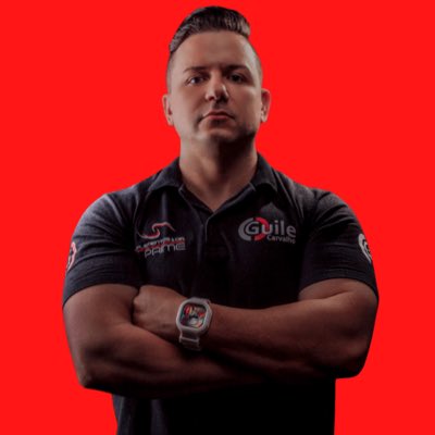 _GuileCarvalho's tweet photo. #NovaFotoDePerfil https://t.co/wGYmWlQ0xI