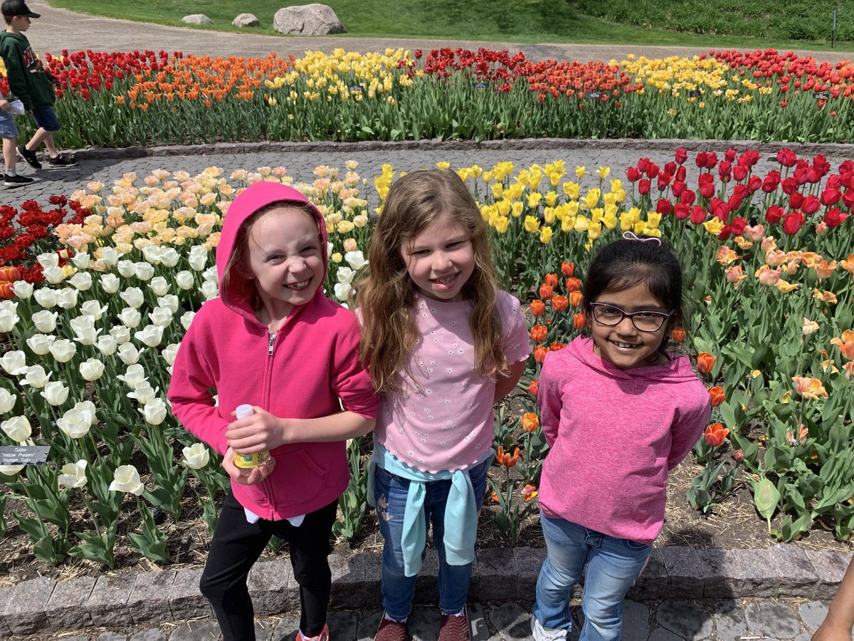 MsGraham_LME's tweet photo. A Field Trip to the MN Landscape Arboretum is definitely recommended 💐🌷🌸🌼🪴 #LMEmagic https://t.co/Dm4qkBWr6S