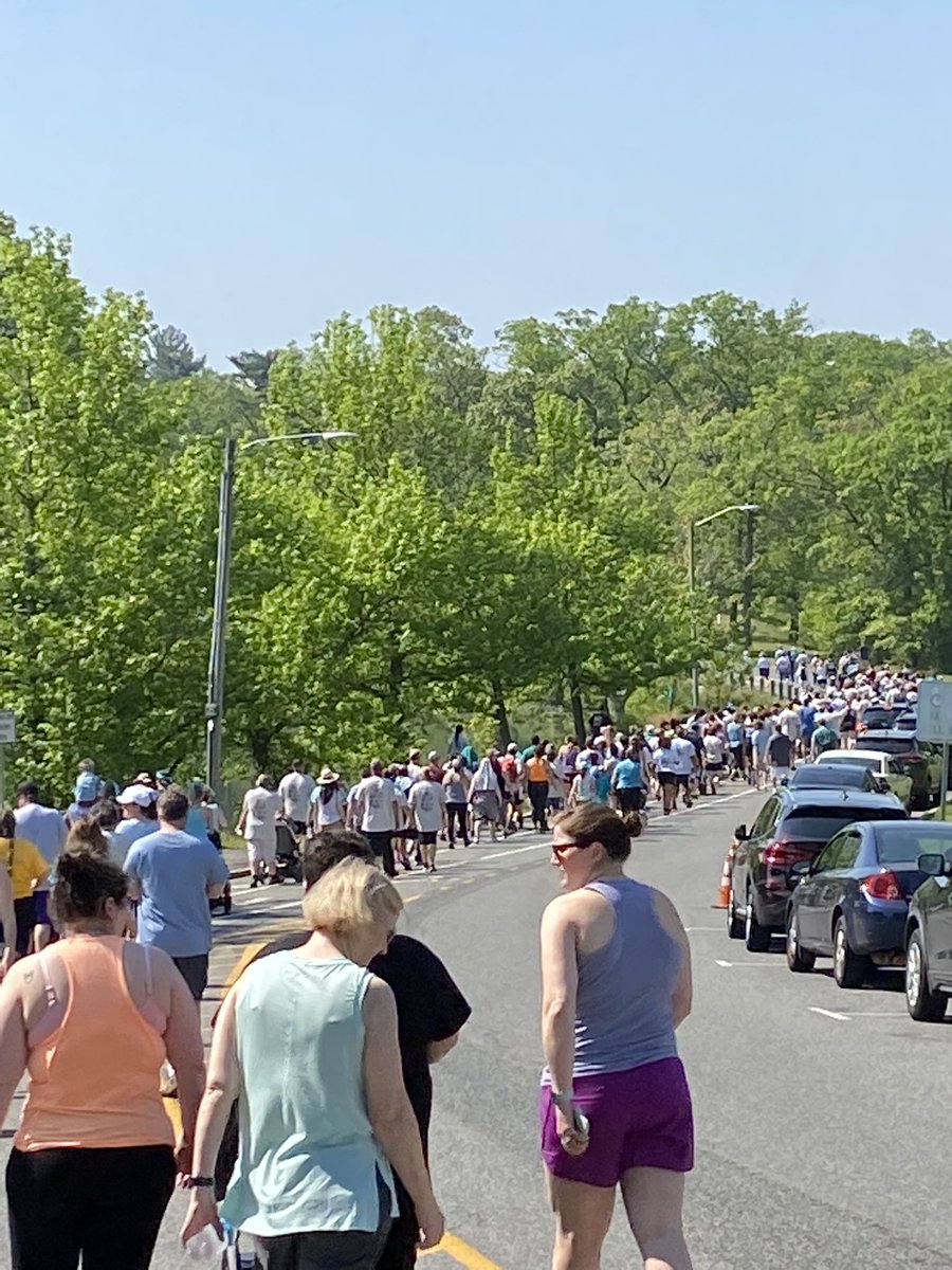 CaraMath's tweet image. Amazing turnout and day with the Rhode Island Ovarian Cancer Alliance supporting our patients and families #RIOCA @womenandinfants #silentnomore
