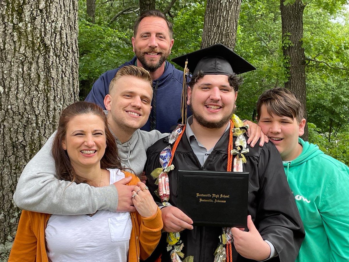 petermasonis's tweet photo. He actually did it!  Graduate class of 2022!  I’m proud of you Noah and we celebrate you today.  I can’t wait to see how Jesus uses the rest of your life!  Seek Him daily.

“The mind of man plans his way, but the Lord directs his steps.”
— Proverbs 16:9 https://t.co/zIR02qPQeW