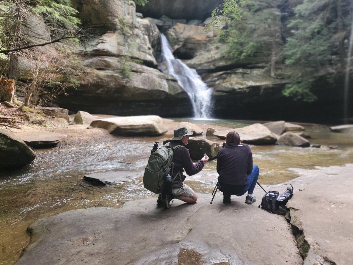 JeffreyTadlock's tweet photo. Landscape photography workshop behind-the-scenes from an April workshop in Hocking Hills in Ohio. 

#landscapephotography #naturephotography #photoworkshop #photography #hockinghills https://t.co/W7wDC1iurI