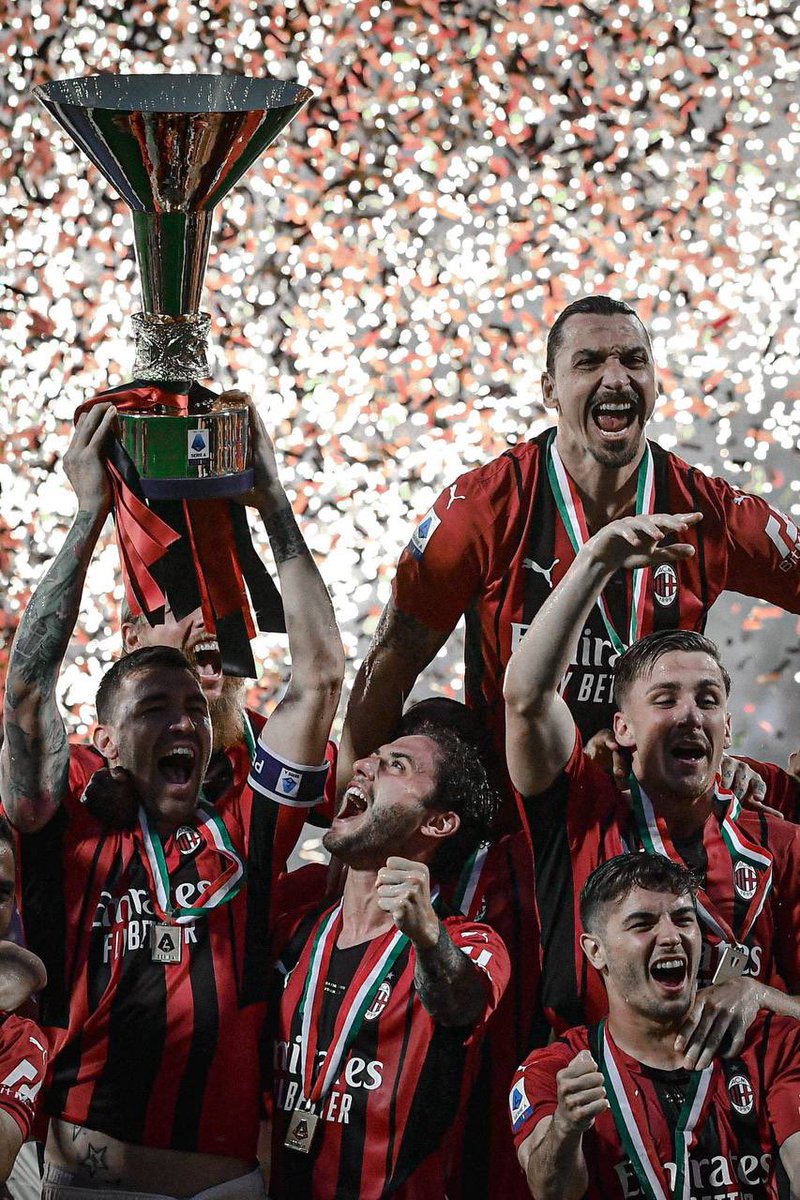 it_justmo's tweet photo. تصبحوا علخير ♥️🖤♥️

Forza Milan ♥️🖤♥️ https://t.co/pJJZH142CS