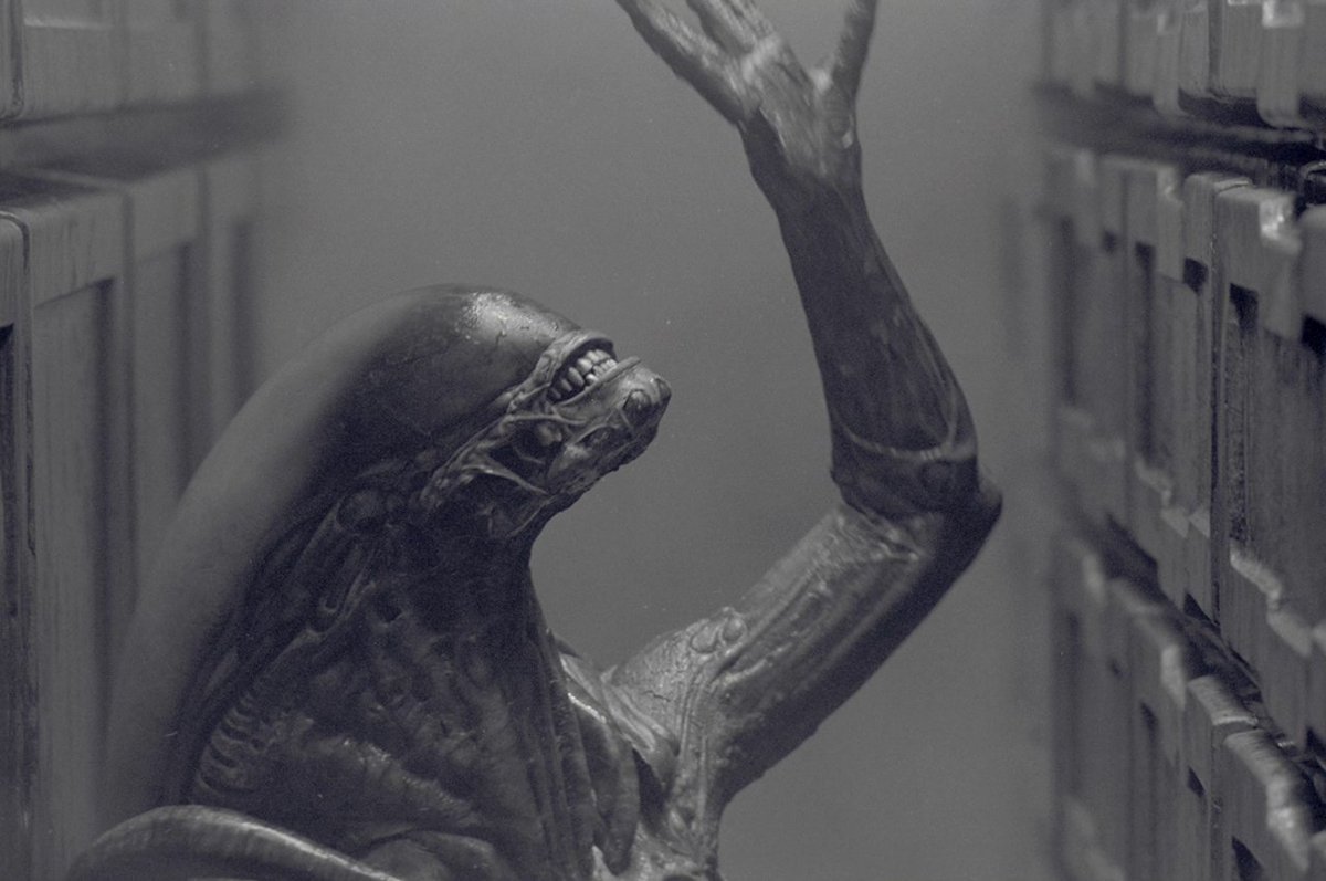 GendraudA's tweet photo. Alien Dog #davidfincher #xenomorph #Alien330th https://t.co/zpOEgafIgP