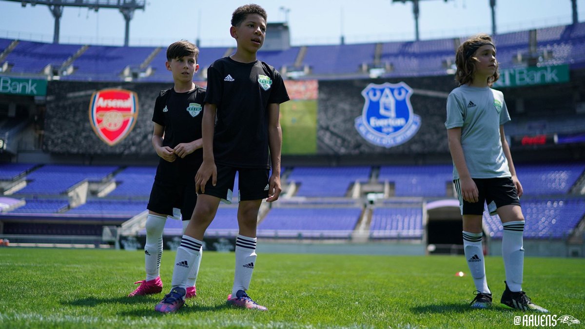 We hosted a group of youth soccer players at M&amp;T Bank Stadium today to play on the pitch and watch the Arsenal-Everton match on the video boards.

Don't miss <a href="/Arsenal/">Arsenal</a> vs. <a href="/Everton/">Everton</a> in Baltimore on July 16!

🎟: ticketmaster.com/event/15005C85…