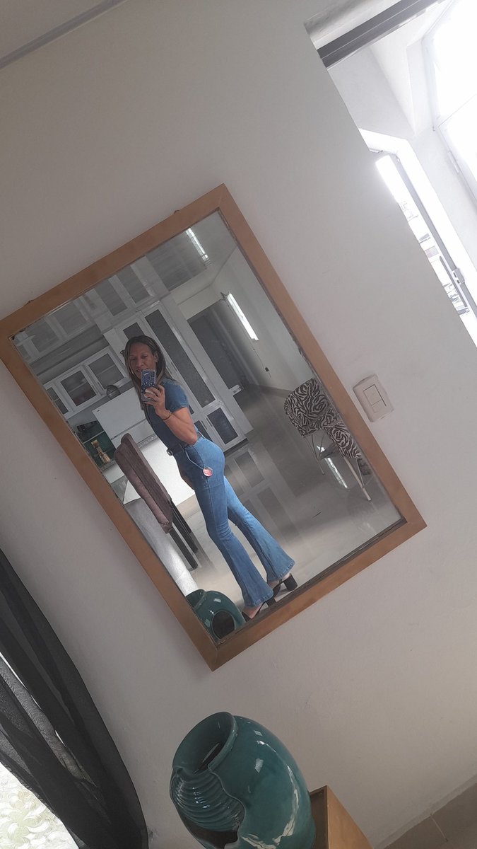 Stilopropio6's tweet photo. Tu flaca 👮‍♂️ @Stilopropio6 https://t.co/BAsKT8xEsM