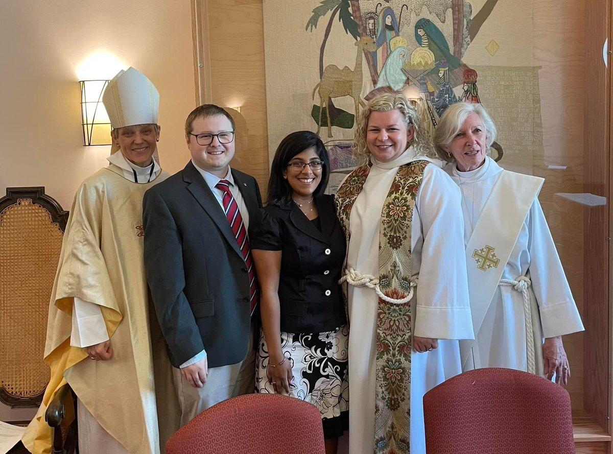 JennaDuranko's tweet photo. St. Peter’s staff with bishop Marianne from Washington DC. Was a great morning. https://t.co/syL1tPg1aC