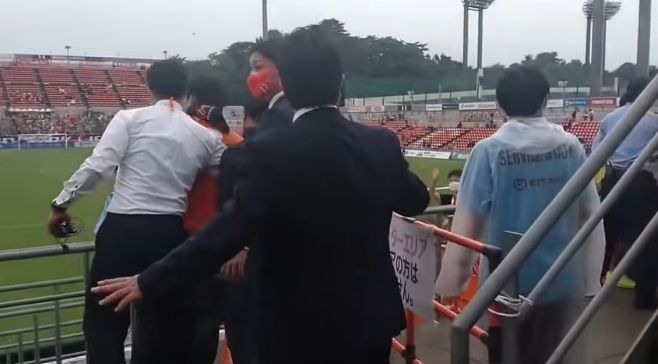 ドメサカブログ ブログ更新 大宮アルディージャとベガルタ仙台がサポーター間のトラブルについて謝罪 試合後に暴力行為や新型コロナ対策違反行為 T Co Hw0ct8t6qn Vegalta Ardija T Co Ovu8aximb8 Twitter