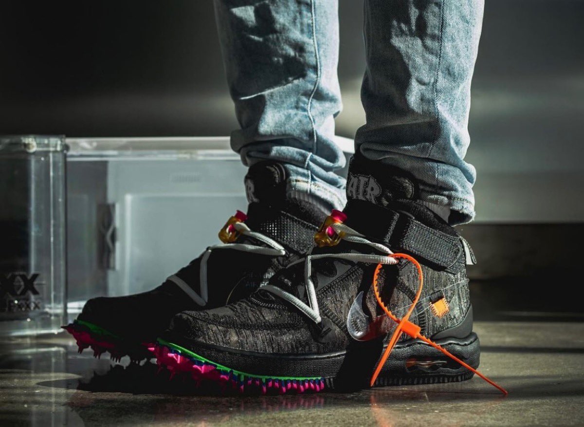 たりました Off-White エアフォース1 オフホワイト23.5cmの通販 by