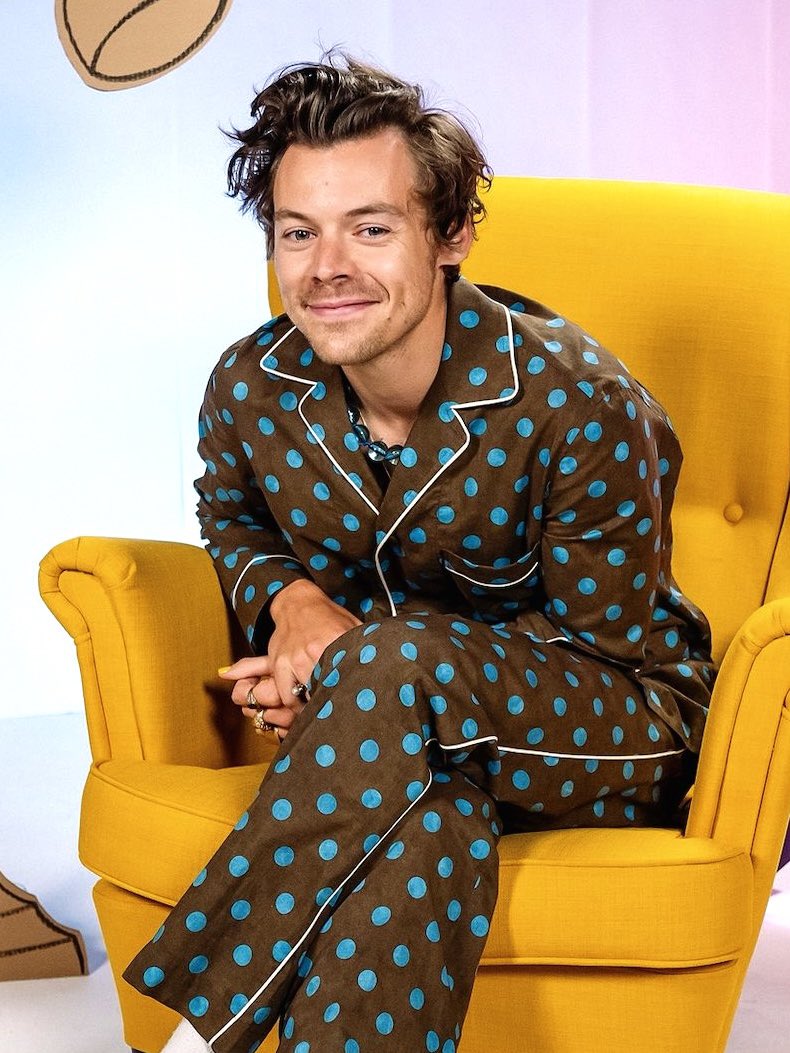 theharrylibrary's tweet image. 